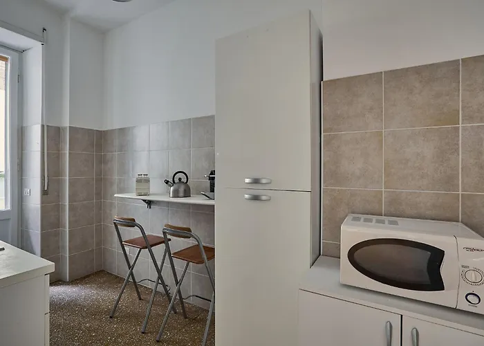 Domus Erasmo * Rome