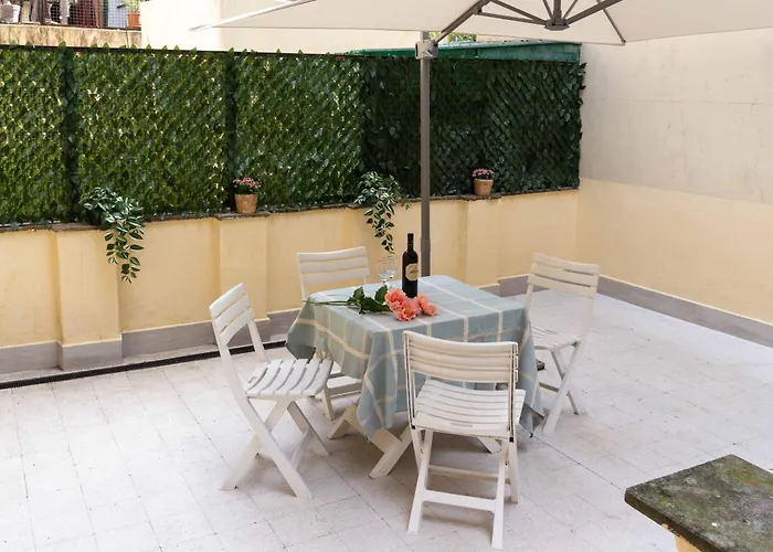 Domus Erasmo Apartment